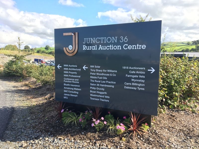 Junction 36 Auction Sign